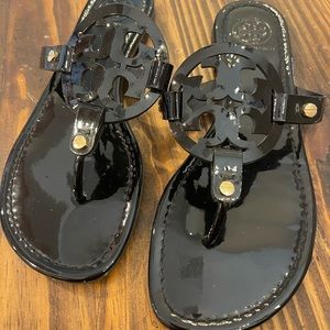 Tory Burch Black Patent leather Miller sandal size 9.5